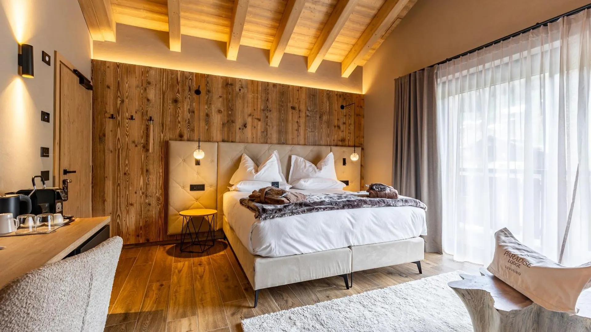 Paradise Lodge Livigno 4*,  Italy