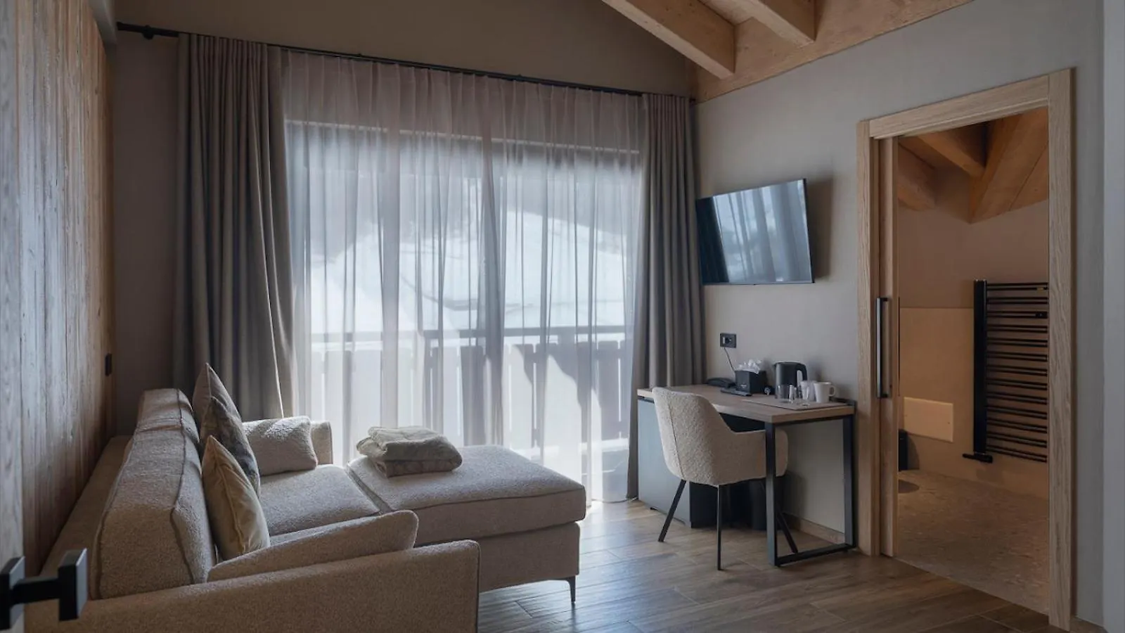 Paradise Lodge Ливиньо 4*,  Италия