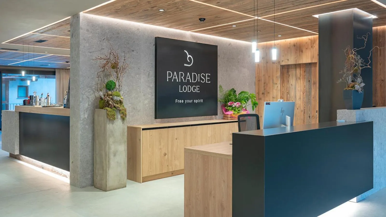 Paradise Lodge 리비뇨